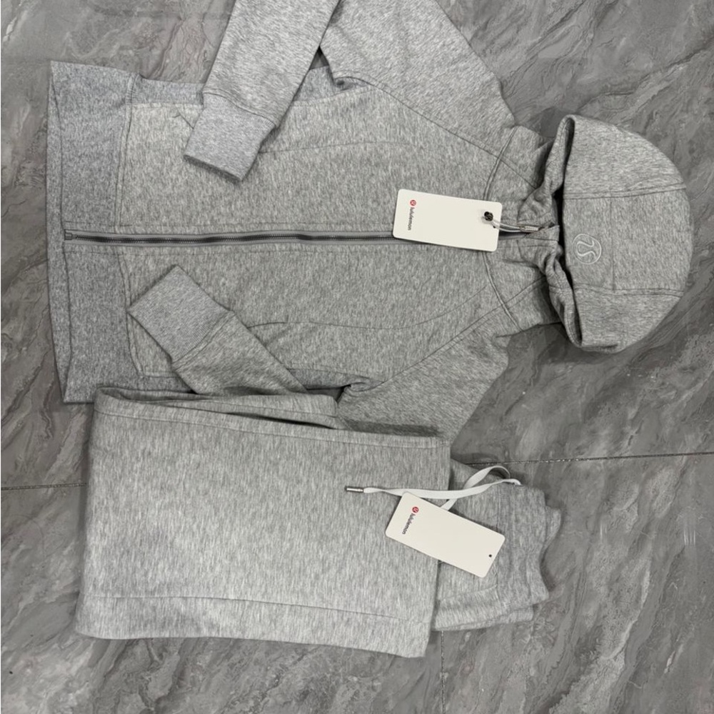 Lululemon scuba set